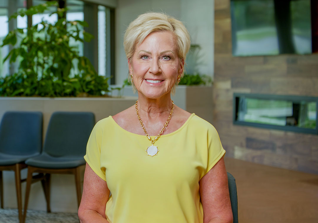 Porcelain Veneer And Dental Crown Denitsts Near You